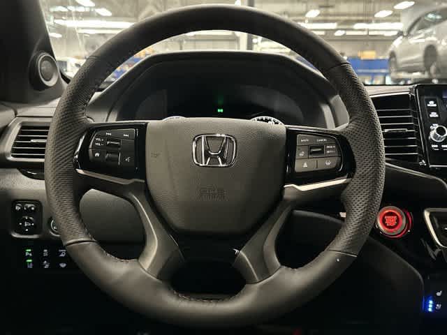 2026 Honda Ridgeline photo 15 of 33