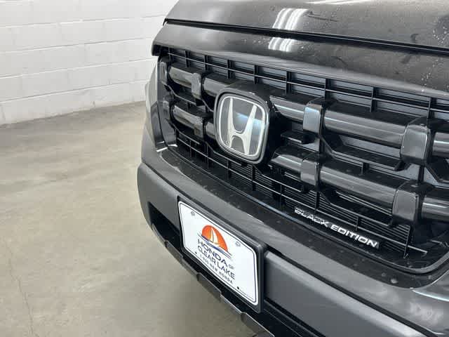 2026 Honda Ridgeline Black Edition Crystal Black Pearl at Honda of Clear Lake
