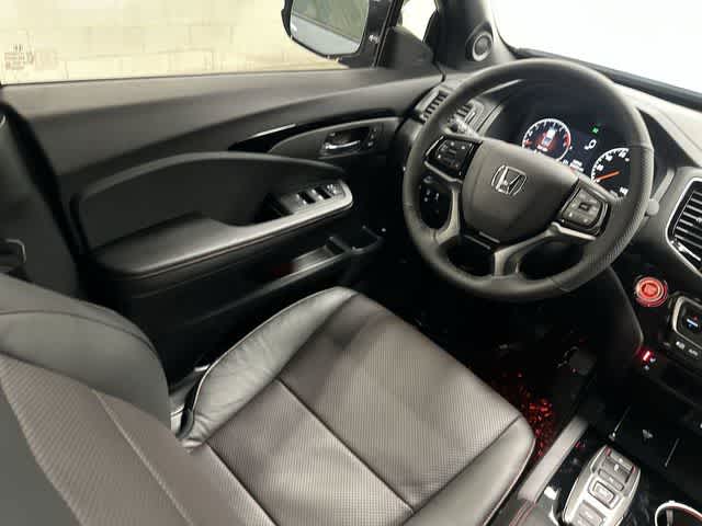 2026 Honda Ridgeline Black Edition Two-Tone Sonic Gray Pearl at Honda of Clear Lake
