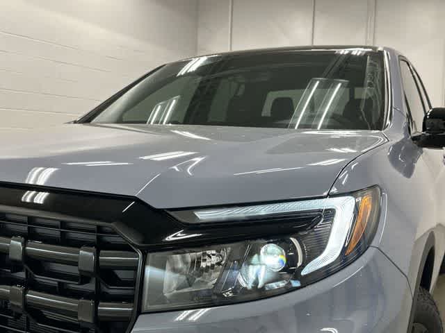 2026 Honda Ridgeline Black Edition Two-Tone Sonic Gray Pearl at Honda of Clear Lake