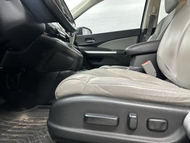 2016 Honda CR-V photo 26 of 32