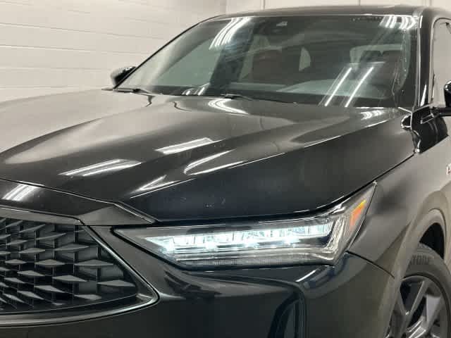 2023 Acura MDX photo 32 of 33