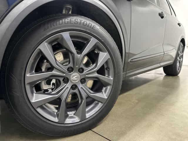 2023 Acura MDX photo 29 of 33