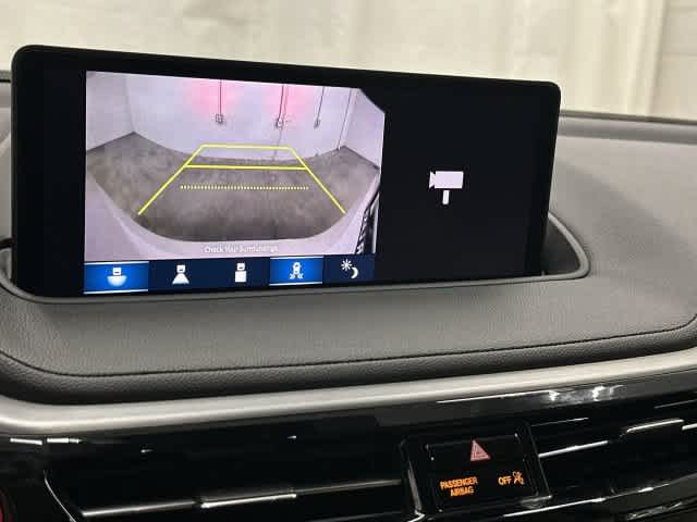 2023 Acura MDX photo 23 of 32
