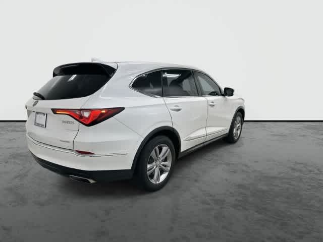2023 Acura MDX photo 3 of 32
