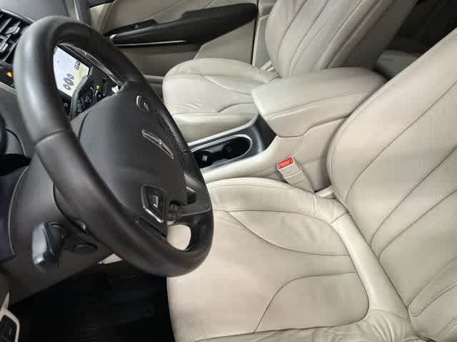 2019 Lincoln MKC Reserve White Platinum Metallic Tri-Coat at Baytown Ford