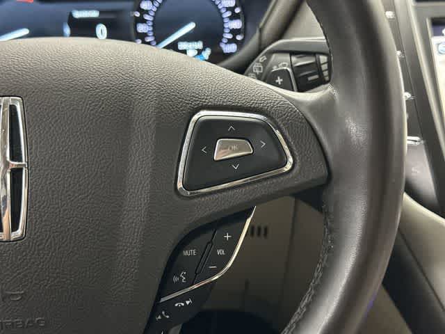 2019 Lincoln MKC Reserve White Platinum Metallic Tri-Coat at Baytown Ford