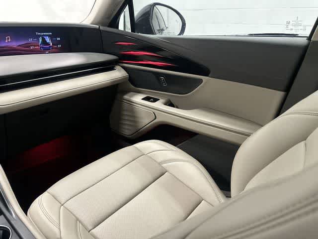 2025 Lincoln Nautilus Premiere Silver Radiance Metallic Clearcoat at AutoNation USA Houston