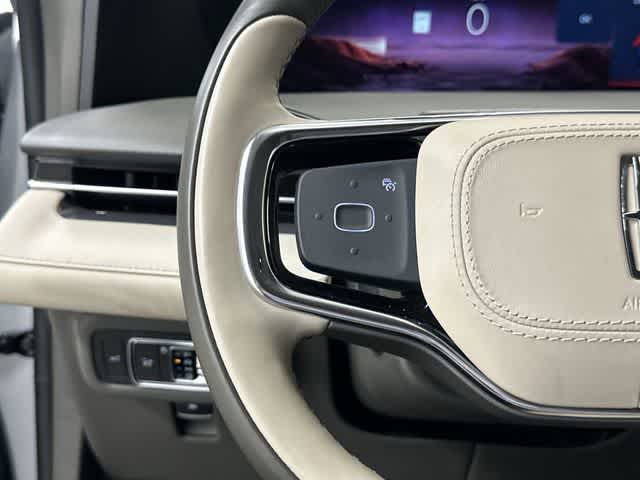 2025 Lincoln Nautilus Premiere Silver Radiance Metallic Clearcoat at AutoNation USA Houston