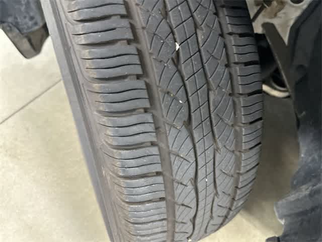 2024 Nissan Rogue SV Everest White Pearl at Sterling McCall Nissan