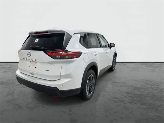 2024 Nissan Rogue SV Everest White Pearl at Sterling McCall Nissan