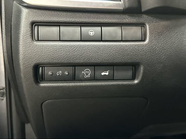 2024 Nissan Rogue SV Gun Metallic at Price LeBlanc Nissan
