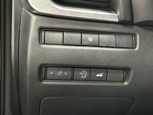2024 Nissan Rogue SV Super Black at Price LeBlanc Nissan