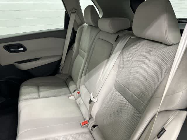2024 Nissan Rogue SV Everest White Pearl at Sterling McCall Nissan