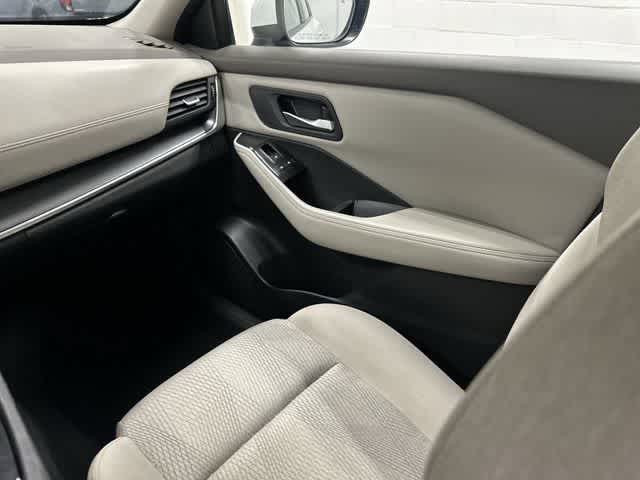 2024 Nissan Rogue SV Everest White Pearl at Sterling McCall Nissan