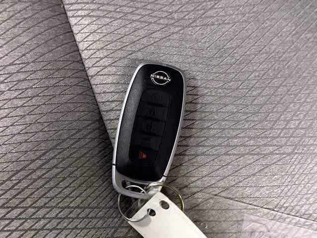 2024 Nissan Rogue SV Everest White Pearl at Sterling McCall Nissan
