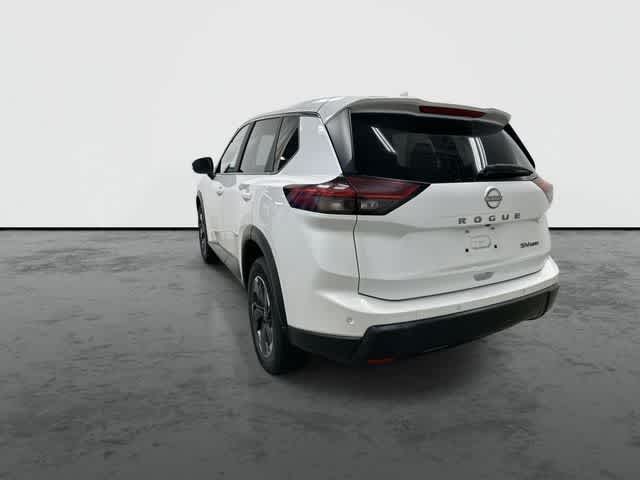 2024 Nissan Rogue SV Everest White Pearl at Sterling McCall Nissan