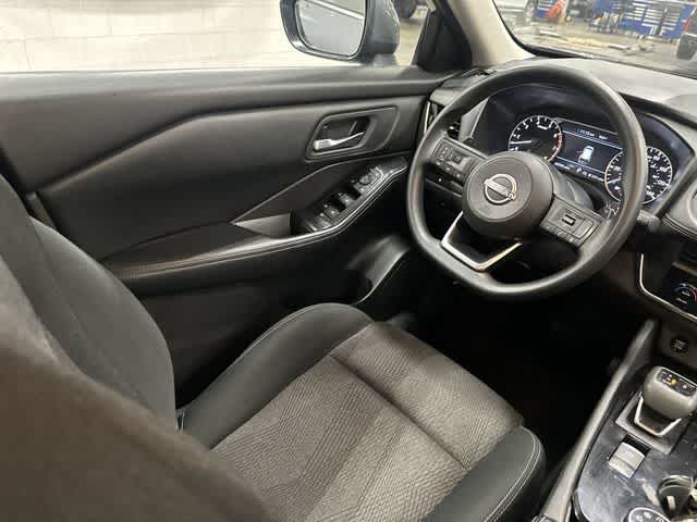 2024 Nissan Rogue SV Gun Metallic at Price LeBlanc Nissan