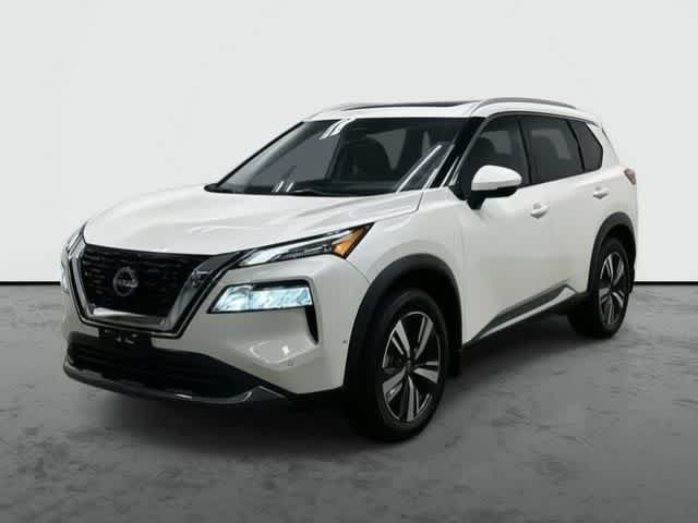 2023 Nissan Rogue SL Pearl White Tricoat at Davis Chevrolet