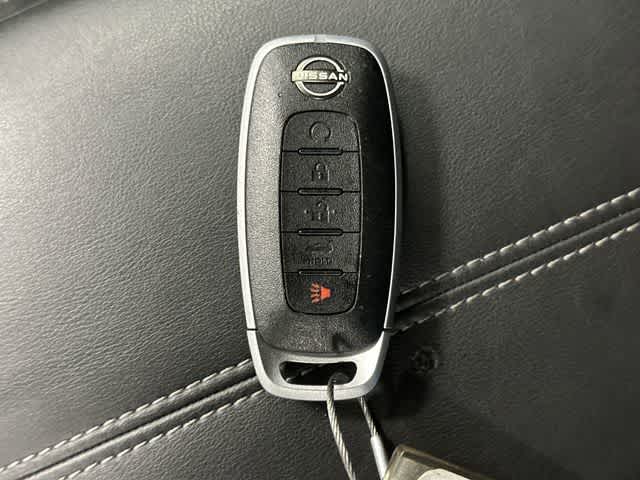 2025 Nissan Pathfinder SV Everest White Pearl Tricoat at Sterling McCall Nissan