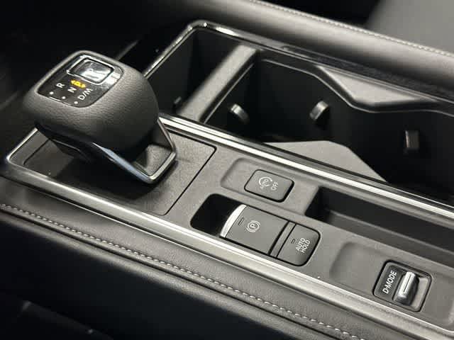 2025 Nissan Pathfinder SV Everest White Pearl Tricoat at Sterling McCall Nissan