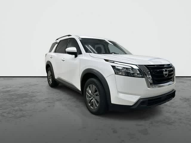 2025 Nissan Pathfinder SV Everest White Pearl Tricoat at Sterling McCall Nissan