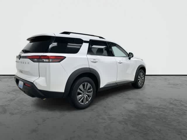 2025 Nissan Pathfinder SV Everest White Pearl Tricoat at Sterling McCall Nissan