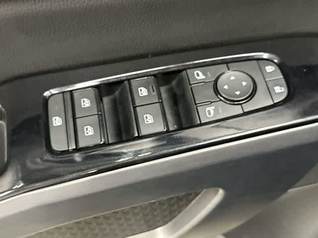 2023 Nissan Pathfinder SL Super Black at Sterling McCall Nissan