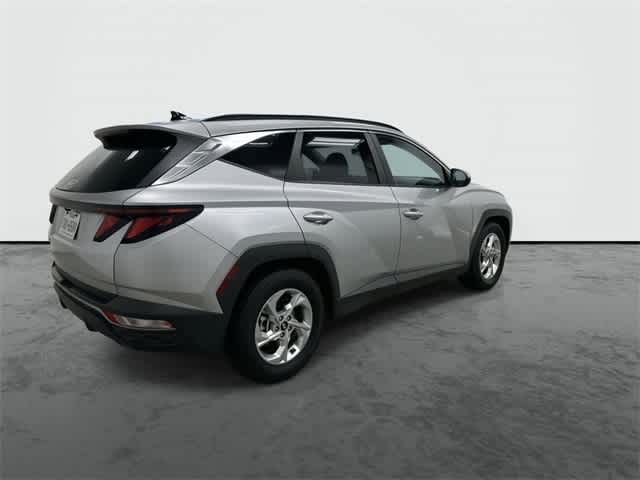 2024 Hyundai Tucson SEL Shimmering Silver at Turner Chevrolet