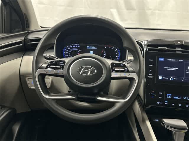 2024 Hyundai Tucson SEL Shimmering Silver at Turner Chevrolet