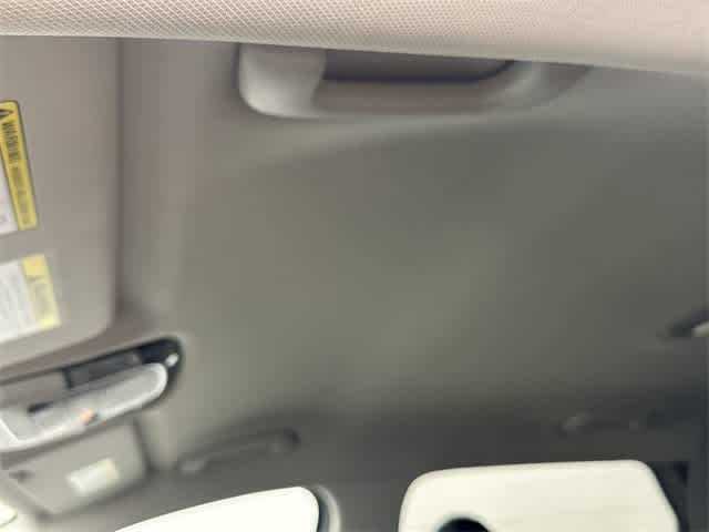 2024 Hyundai Tucson SEL Shimmering Silver at Turner Chevrolet