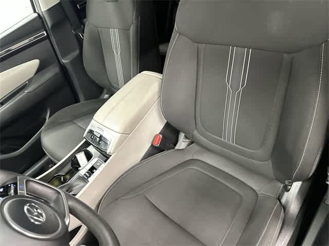 2024 Hyundai Tucson SEL Shimmering Silver at Turner Chevrolet