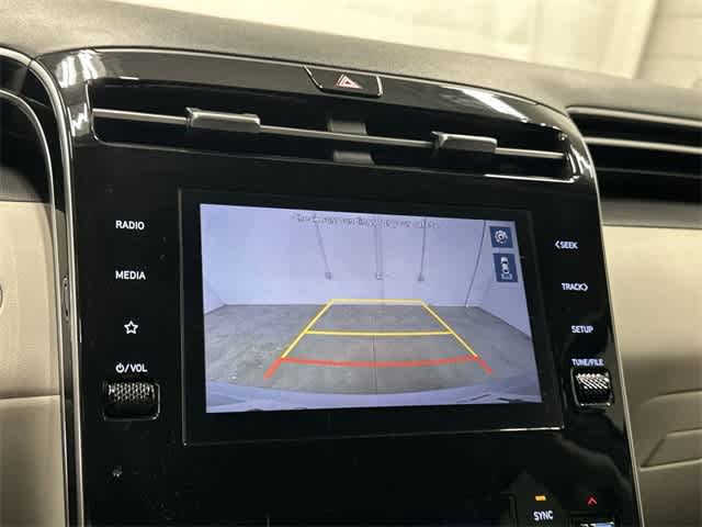 2024 Hyundai Tucson SEL Shimmering Silver at Turner Chevrolet