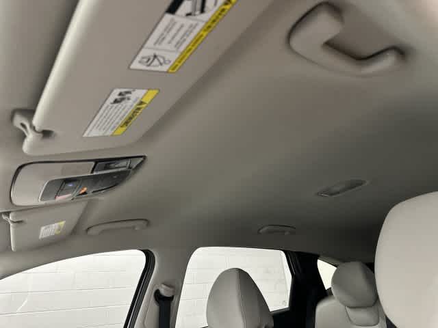 2025 Hyundai Tucson photo 27 of 32