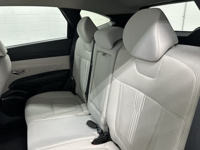 2025 Hyundai Tucson photo 14 of 32