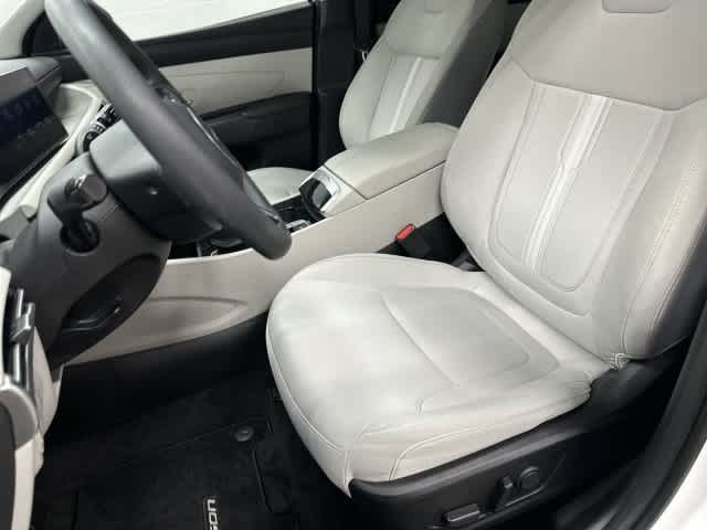 2025 Hyundai Tucson photo 10 of 32