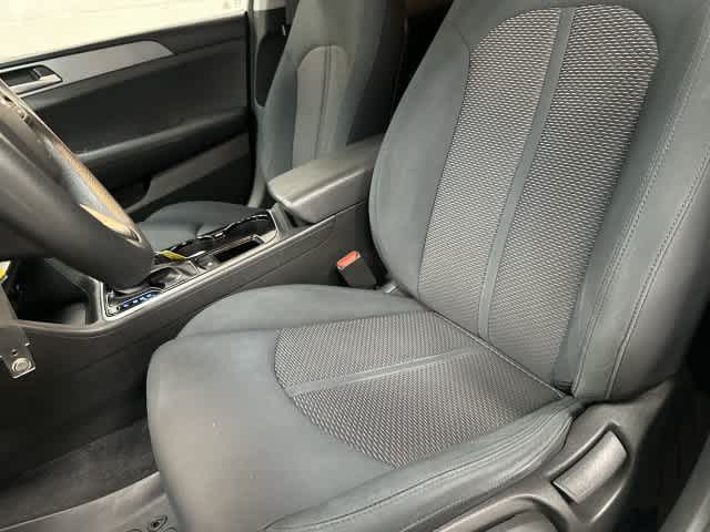 2018 Hyundai Sonata photo 10 of 32
