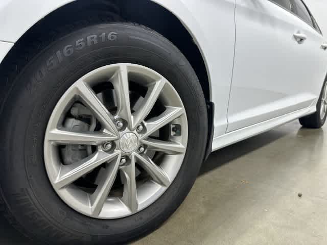 2018 Hyundai Sonata photo 28 of 32