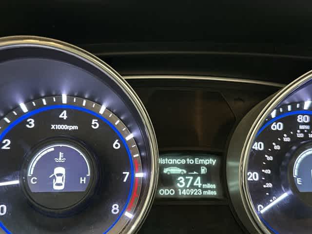 2013 Hyundai Sonata photo 16 of 31