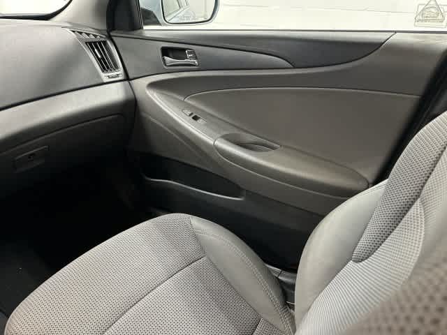 2013 Hyundai Sonata photo 13 of 31