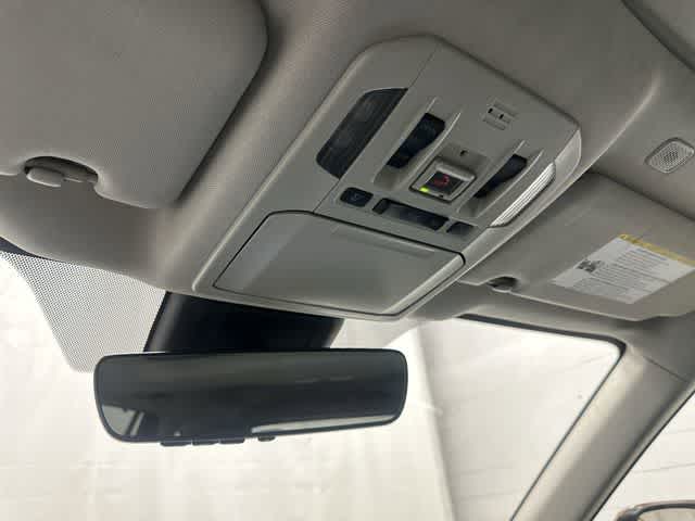 2023 Toyota Highlander XLE Ruby Flare Pearl at Group 1 Toyota Southwest