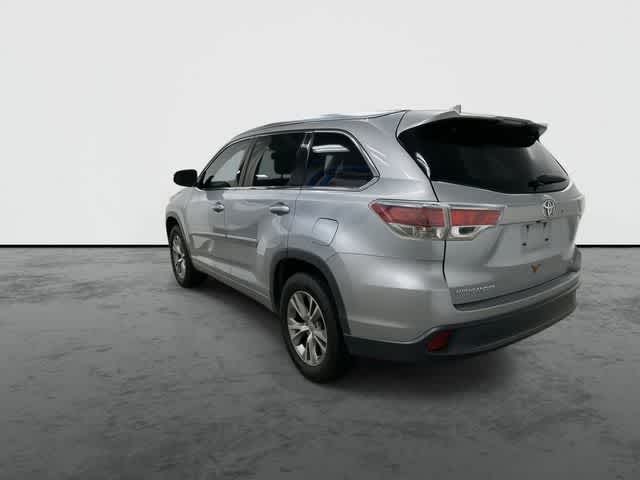 2014 Toyota Highlander XLE Silver Sky Metallic at Lone Star Chevrolet
