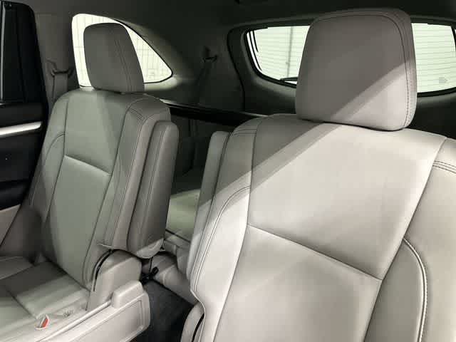 2014 Toyota Highlander XLE Silver Sky Metallic at Lone Star Chevrolet