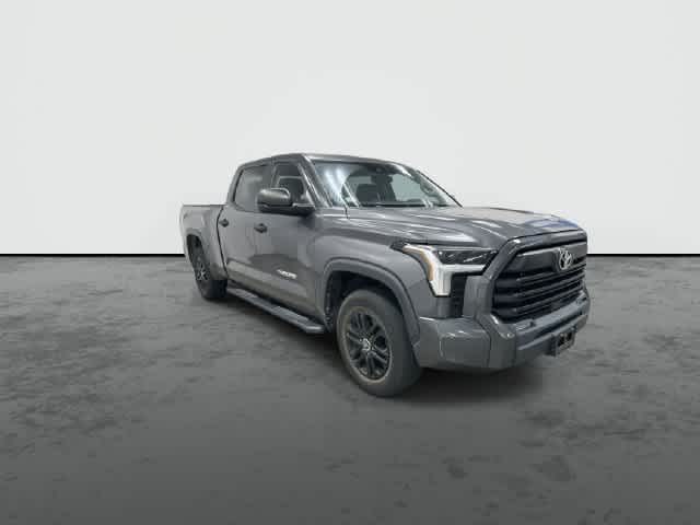 2024 Toyota Tundra photo 6 of 32