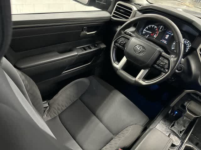 2024 Toyota Tundra photo 12 of 32