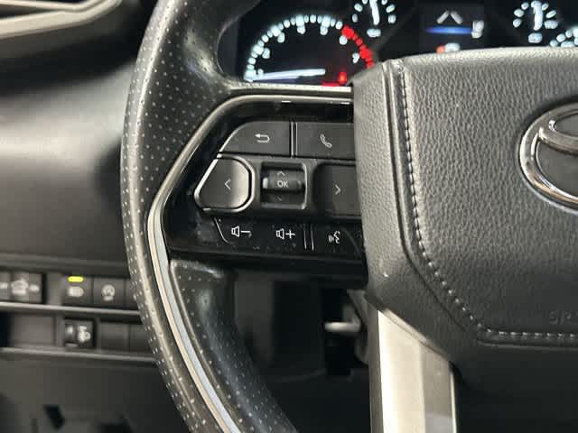 2024 Toyota Tundra photo 17 of 32