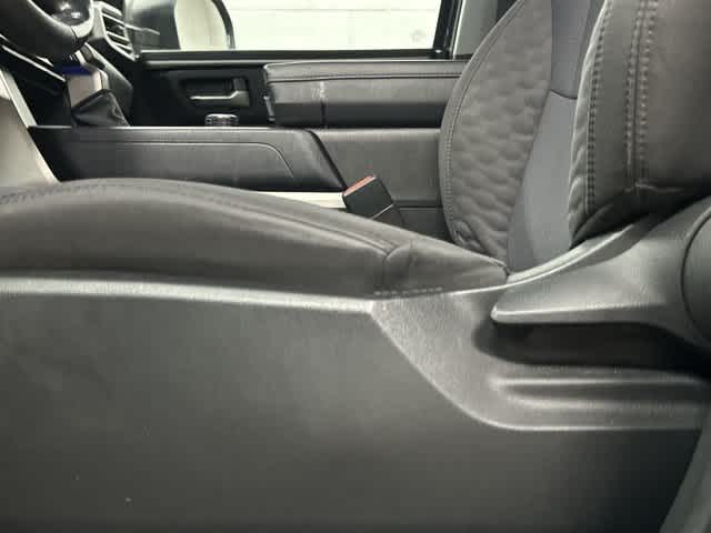 2024 Toyota Tundra photo 26 of 32
