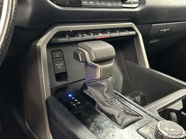 2024 Toyota Tundra photo 24 of 32