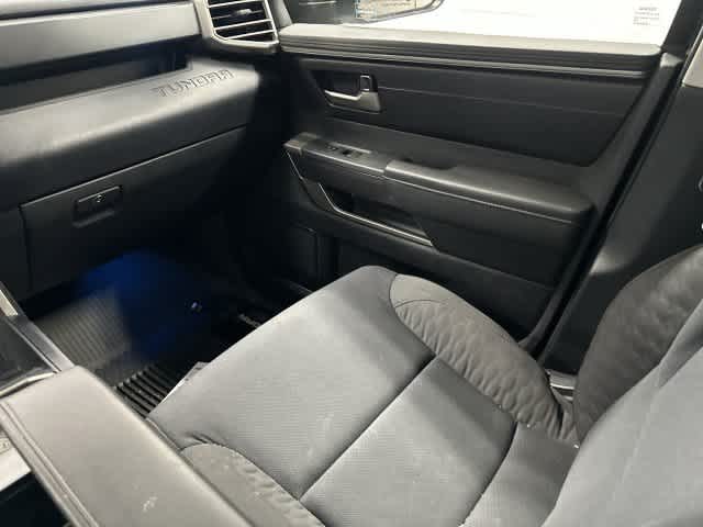 2024 Toyota Tundra photo 13 of 32