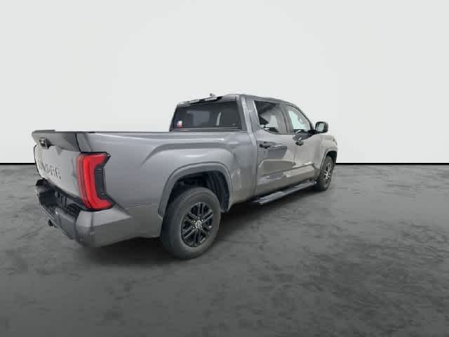 2024 Toyota Tundra photo 4 of 32
